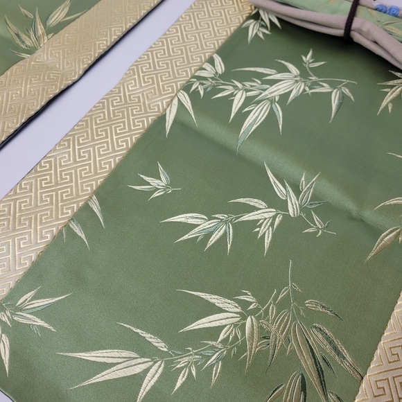 bamboo leaves silk placemat set - Picture 8 of 11